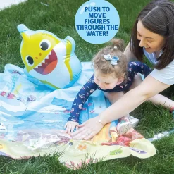 Baby Shark Splash and Play Water Mat