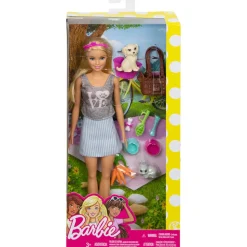 Barbie Dolls and Pets Playset
