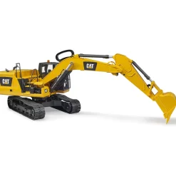 Bruder CAT Excavator 1:16 Scale Vehicle