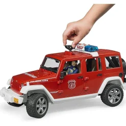 Bruder Jeep Wranger Unlimited Rubicon with Firefighter