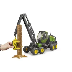 Bruder John Deere Harvester 1270G with Logs