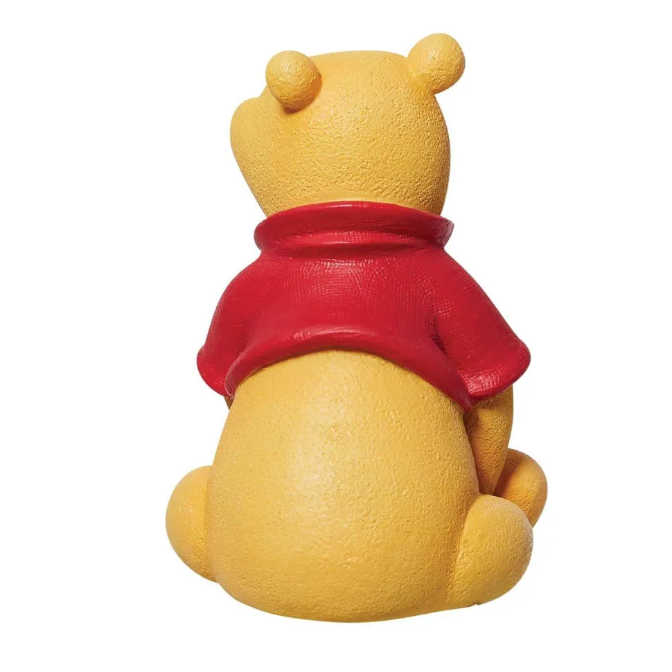 Disney Showcase Winnie the Pooh Mini Figure