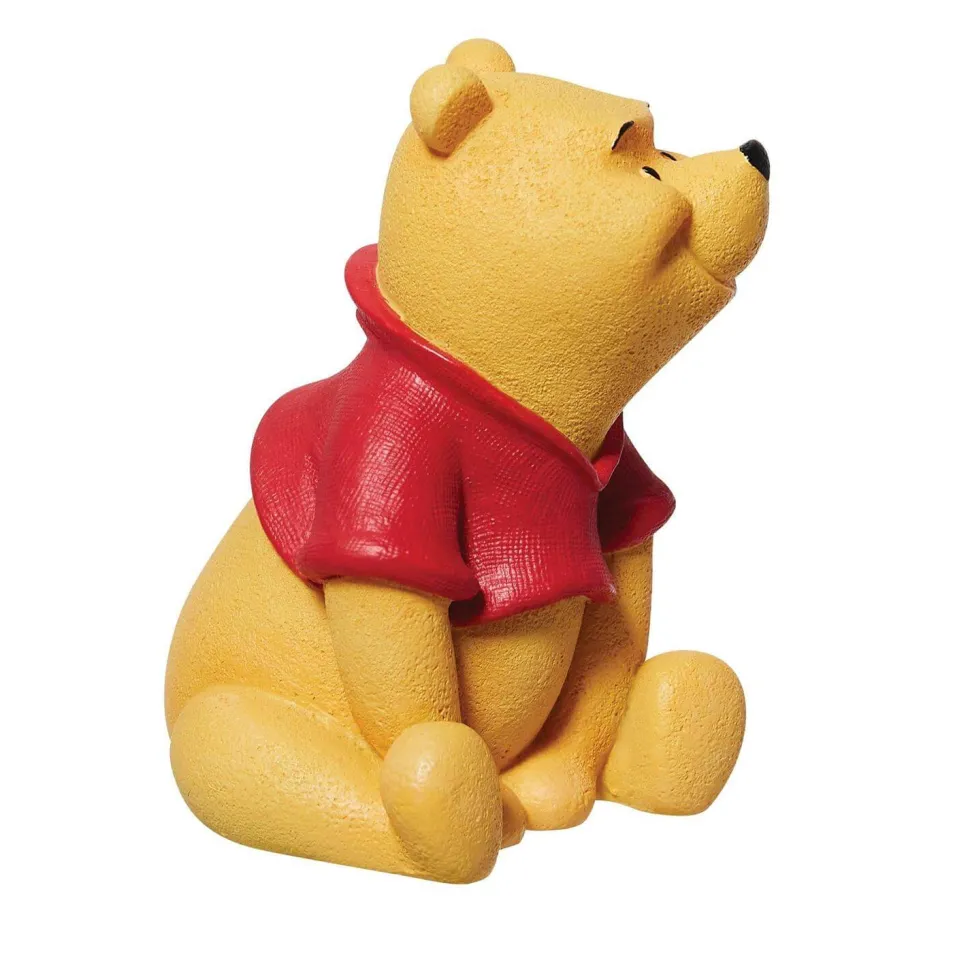 Disney Showcase Winnie the Pooh Mini Figure