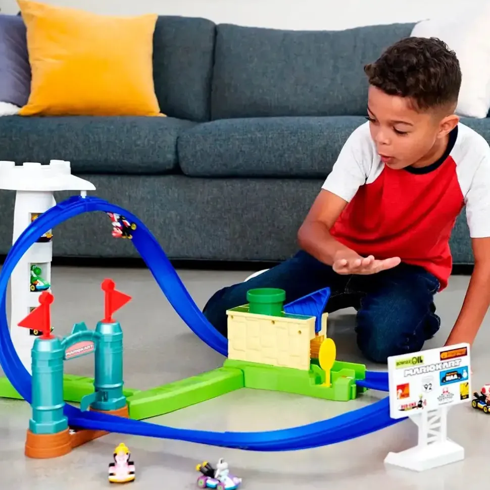 Hot Wheels Mario Kart Circuit Slam Track Set