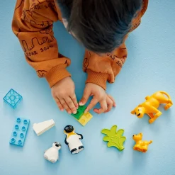LEGO® DUPLO Wild Animal Families: Penguins&Lions Building Kit 10442
