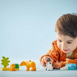 LEGO® DUPLO Wild Animal Families: Penguins&Lions Building Kit 10442