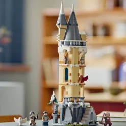LEGO® Harry Potter™ Hogwarts™ Castle Owlery Building Set (76430)