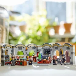 LEGO® Harry Potter Hogwarts Castle: Potions Class 397 Piece Building Set (76431)