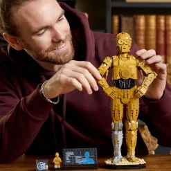 LEGO® Star Wars C-3PO 1138 Piece Building Set (75398)
