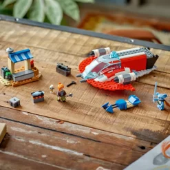 LEGO® Star Wars™ The Crimson Firehawk™ Set 75384