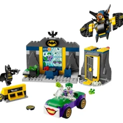 LEGO® Super Heroes DC Comics The Batcave with Batman, Batgirl and The Joker 184 Piece Building Set (76272)