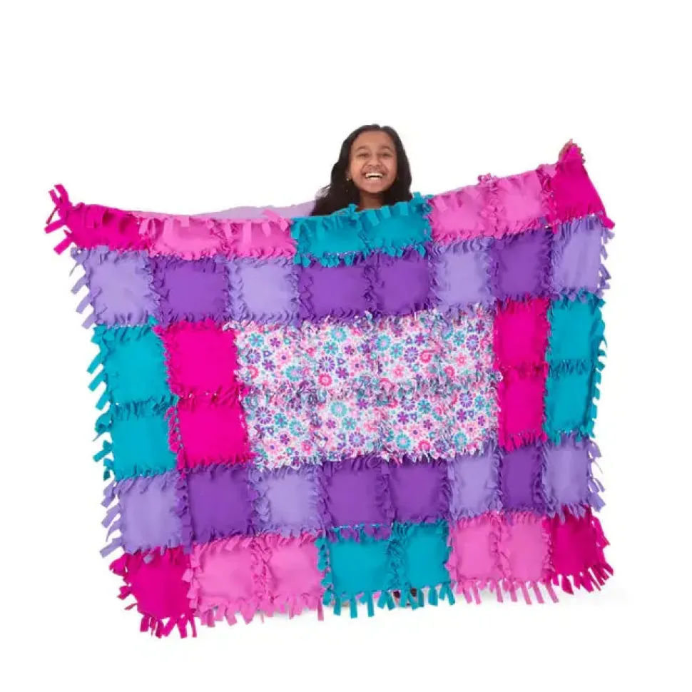 Melissa and Doug Created by Me Flower Fleece Quilt Kit