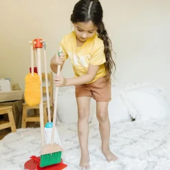 Melissa and Doug Dust, Sweep&Mop Play Set