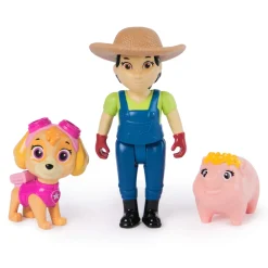 Paw Patrol Skye and Farmer Yumi Figure Playset