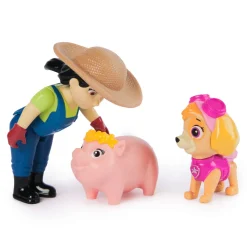 Paw Patrol Skye and Farmer Yumi Figure Playset