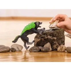 Schleich Eldrador Granite Wolf (70153)