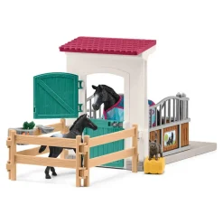 Schleich Horse Club Horse Box with Mare and Foal (42611)