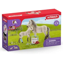 Schleich Horse Club Horse Club Hannah’s First-Aid Kit Playset