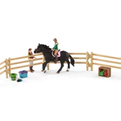 Schleich Horse Club Riding School