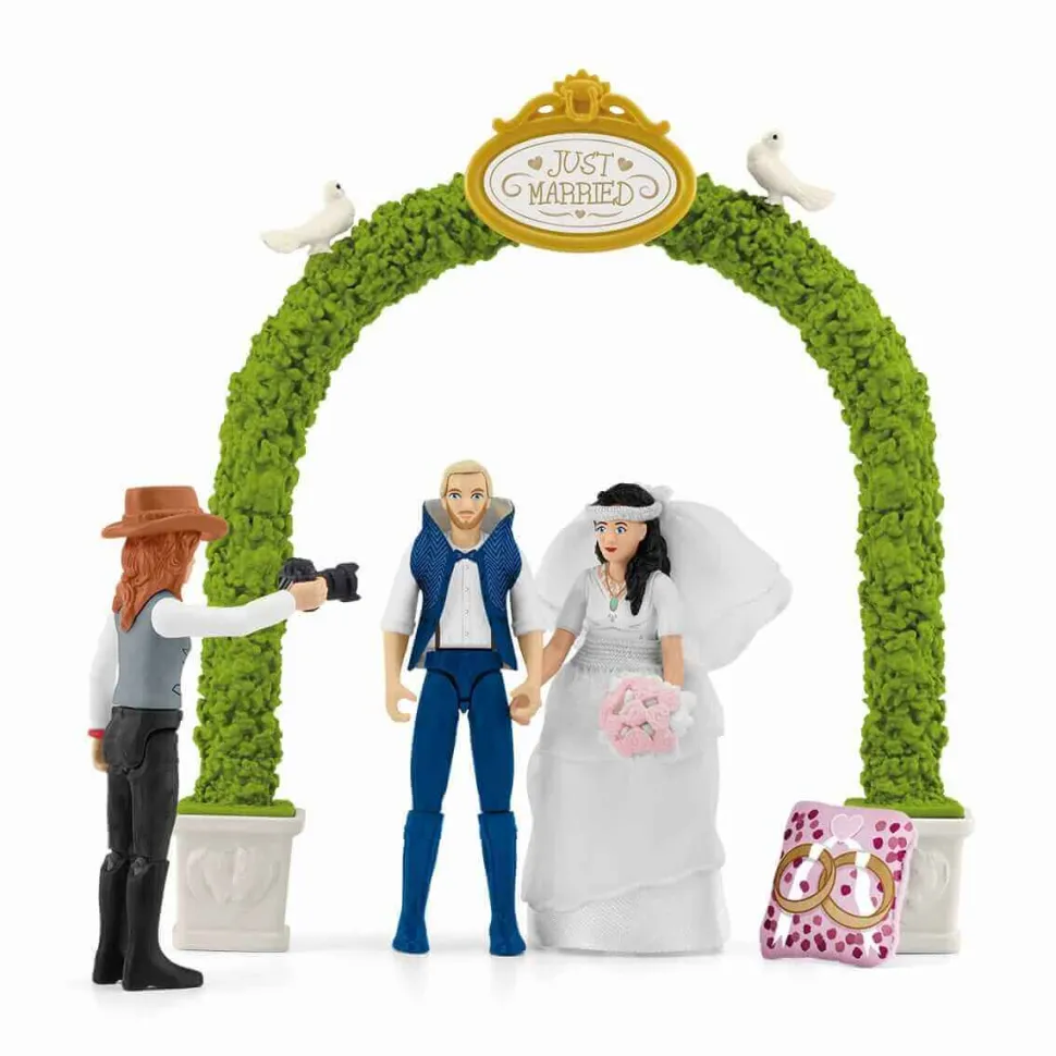 Schleich Horse Club Wedding Carriage Set