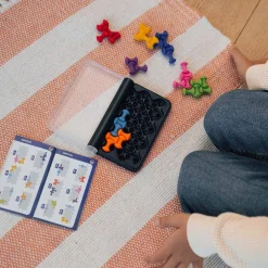 Smart Games IQ Waves Brainteaser Game
