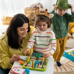 Smart Games Safari Park Jr. Brainteaser Game
