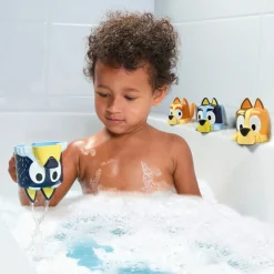 TOMY Toomies Bluey Family Pourers