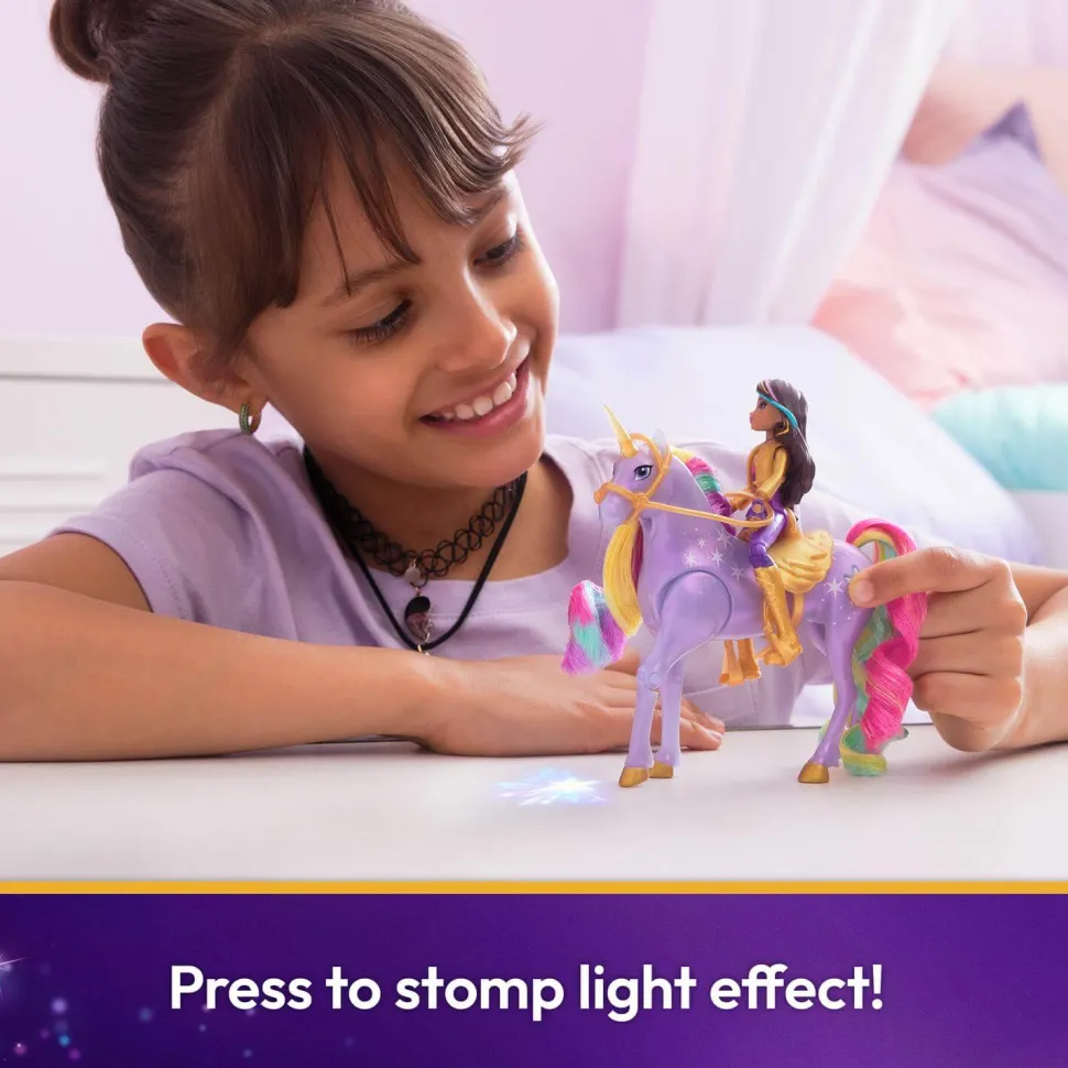Unicorn Academy Sophia and Light Magic Wildstar Set